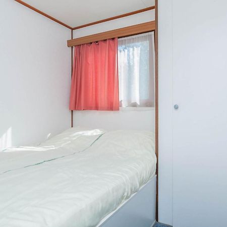 Oostappen Vakantiepark Prinsenmeer Bv Asten Exterior foto