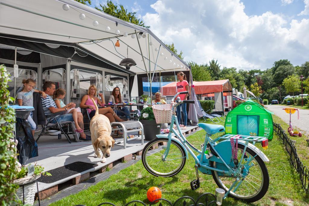 Oostappen Vakantiepark Prinsenmeer Bv Asten Exterior foto