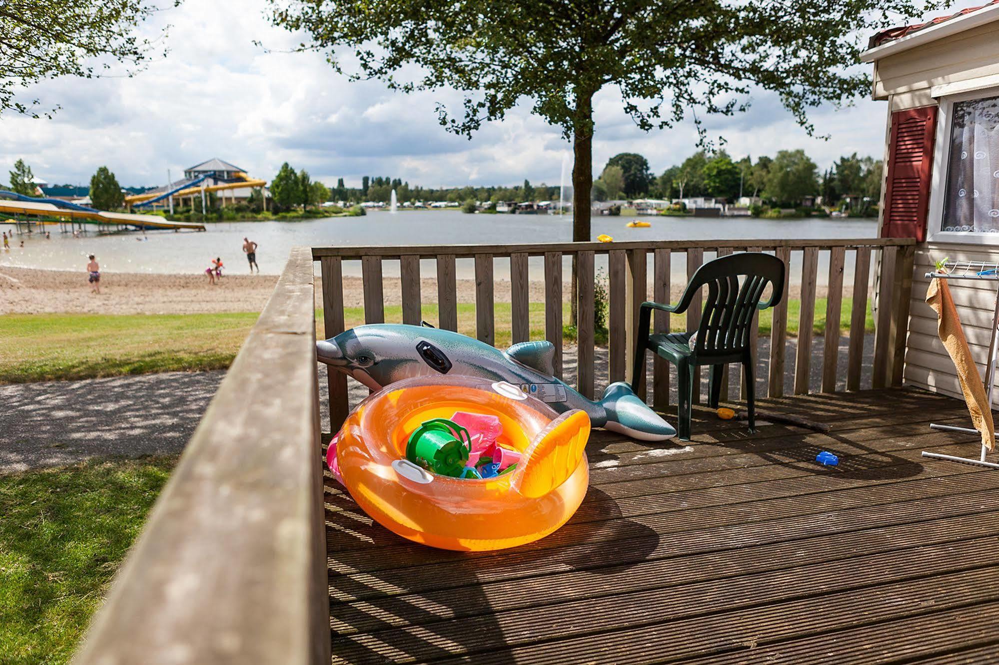 Oostappen Vakantiepark Prinsenmeer Bv Asten Exterior foto